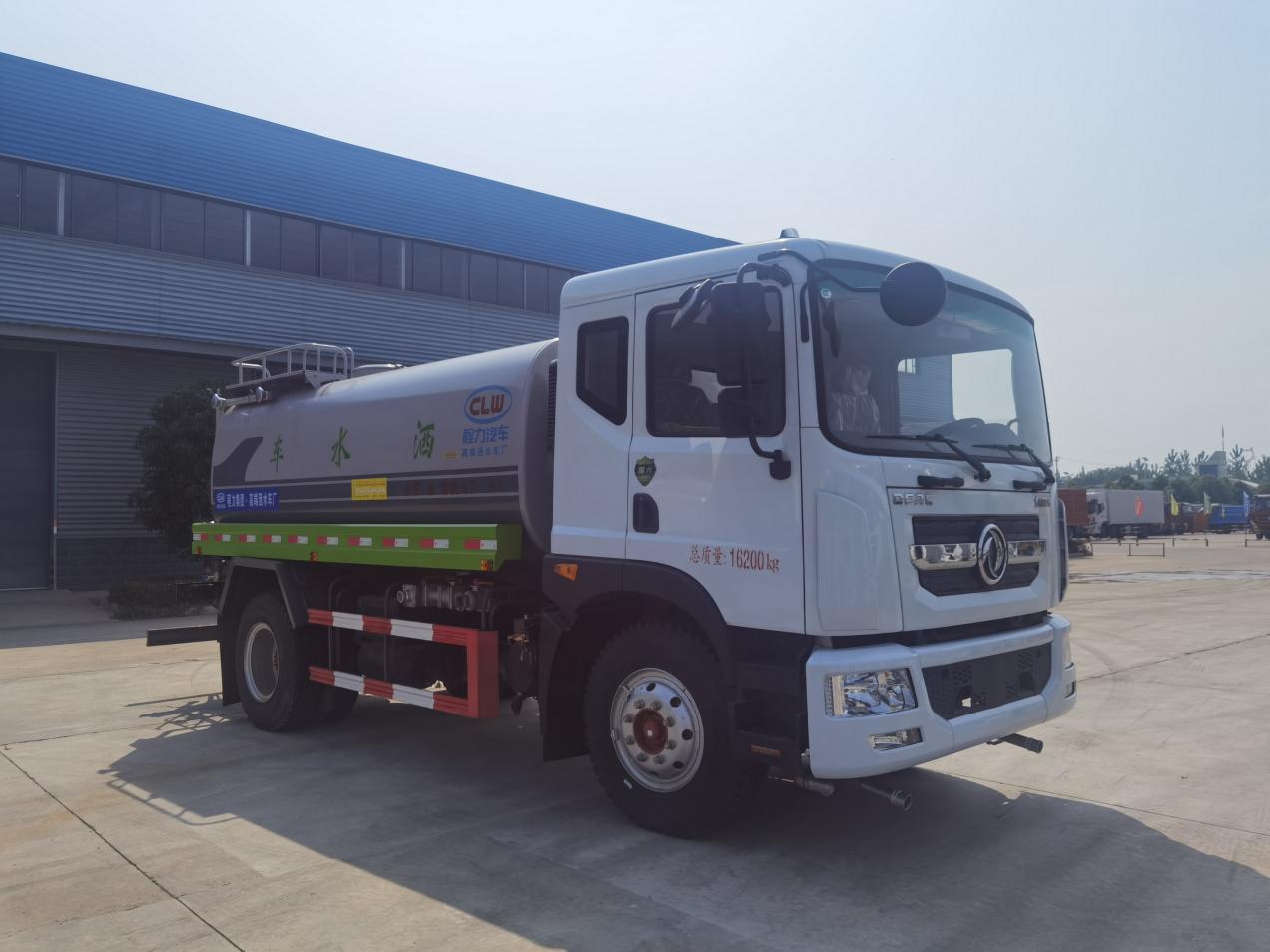 CLW5162GSS6型东风9.25方洒水车