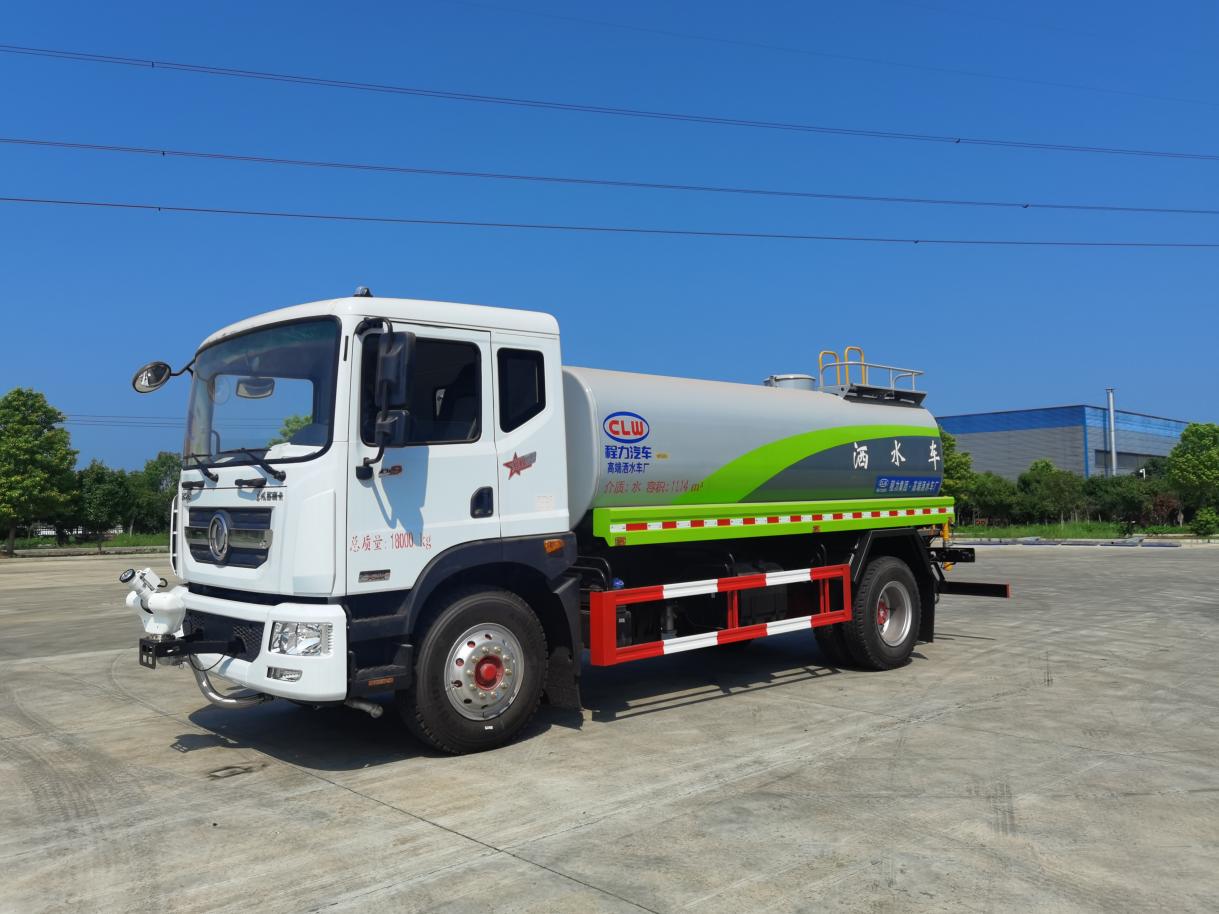CL5181GSSD6型东风11.14方洒水车