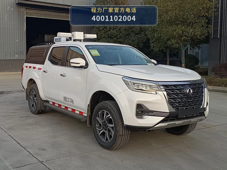 CL5030TXUBXT型郑州日产巡逻车整车图