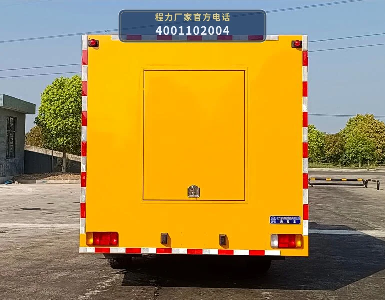 CL5040XXH6ASX型依维柯救险车 产品细节图