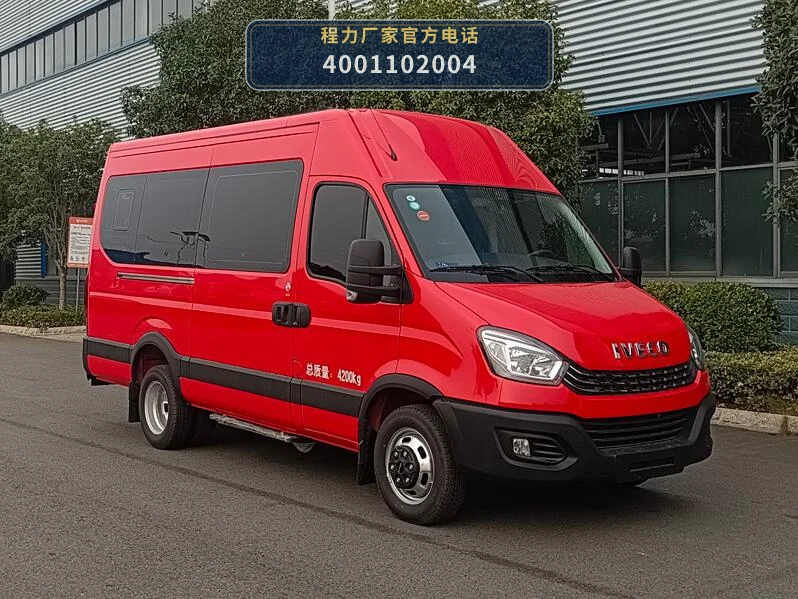 CL5040XYB6ABZ型程力牌运兵车整车图