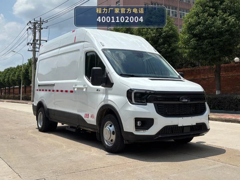 CL5040XYL6AYS型程力牌医疗车