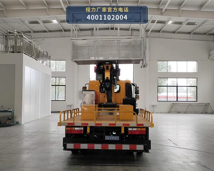 CL5043XJX6ADS型程力牌抽油机检修车 产品细节图