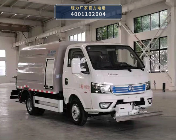 CL5045TYHBEV型程力牌纯电动路面养护车整车图