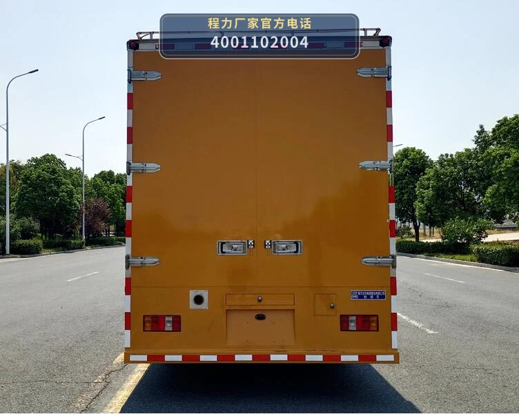 CL5090XJX6ACC型重汽豪沃检修车 产品细节图