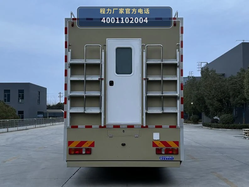 CL5170XBX6AYS型重汽豪沃被服洗涤车 产品细节图