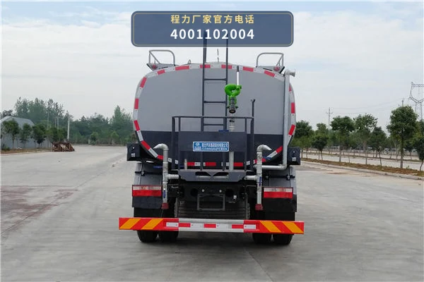 CL5180GQXE6型东风9.77方护栏清洗车 产品细节图
