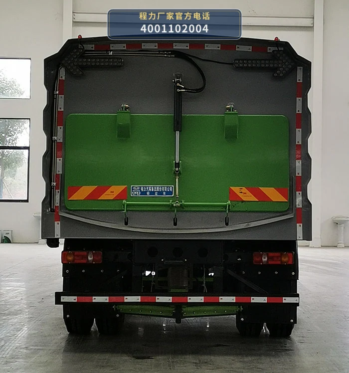 CL5180TXC6QZ型东风天锦吸尘车 产品细节图