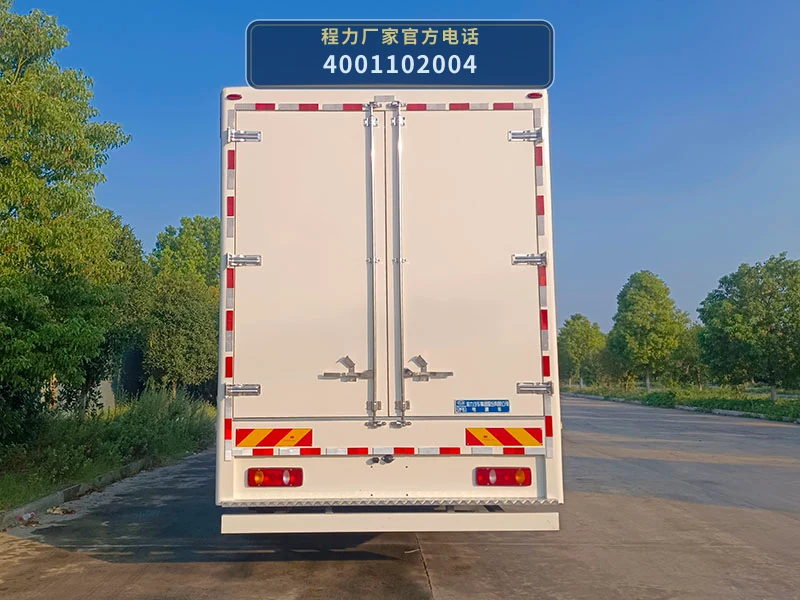 CL5180XDY6BZX型东风天锦电源车 产品细节图