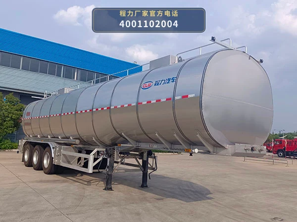CL9401GPGBWN型程力牌普通液体运输半挂车整车图
