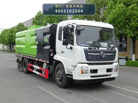 CLH5180TXCE6型东风天锦吸尘车