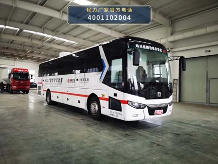 CLH5180XYLL6型中通12米医疗车整车图