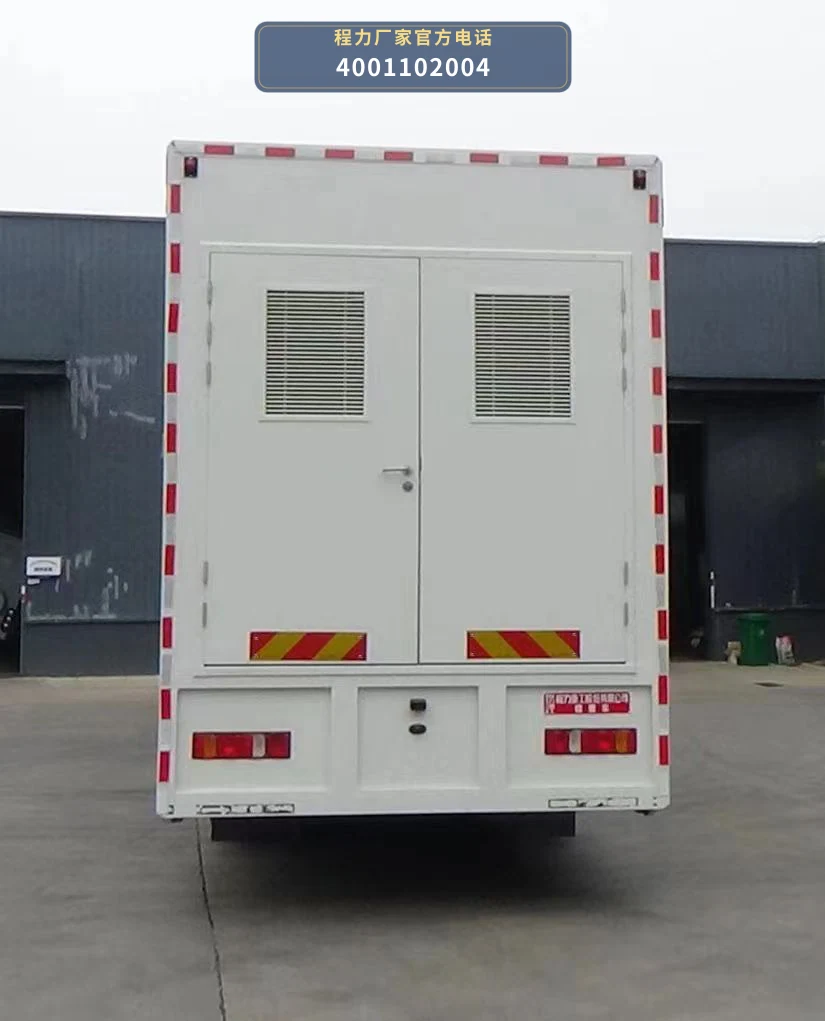 CLH5200TSYZ6型重汽豪沃宿营车 产品细节图
