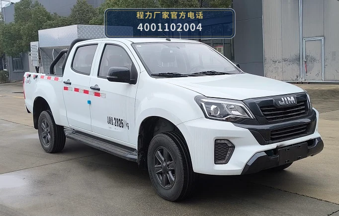 CLW5030TCXASL型江铃1033除雪车整车图