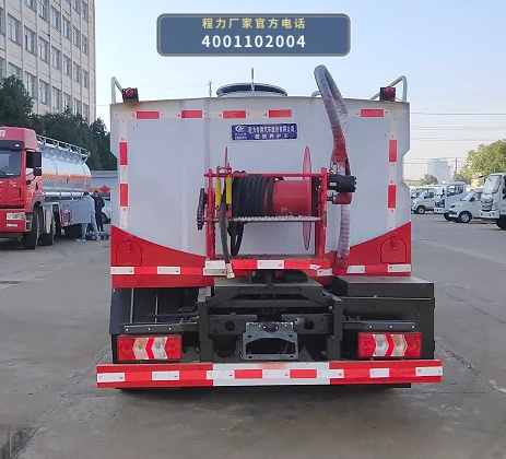 CLW5040TYH6HC型东风乘龙路面养护车 产品细节图