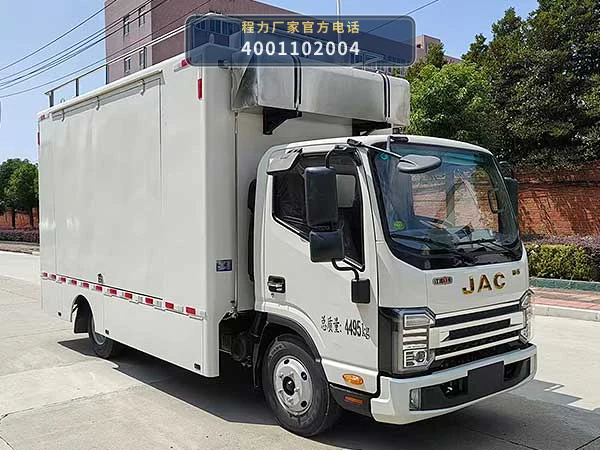 CLW5042XCCBXZ型程力威牌餐车整车图