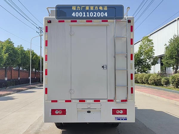 CLW5043XCCBXZ型程力威牌餐车 产品细节图