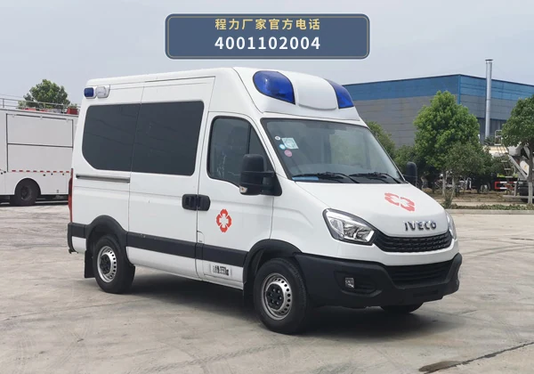 CLW5043XJHNJ6型依维柯救护车整车图