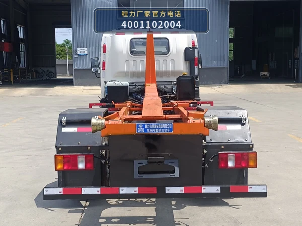 CLW5043ZXXASK型车厢可卸式垃圾车 产品细节图