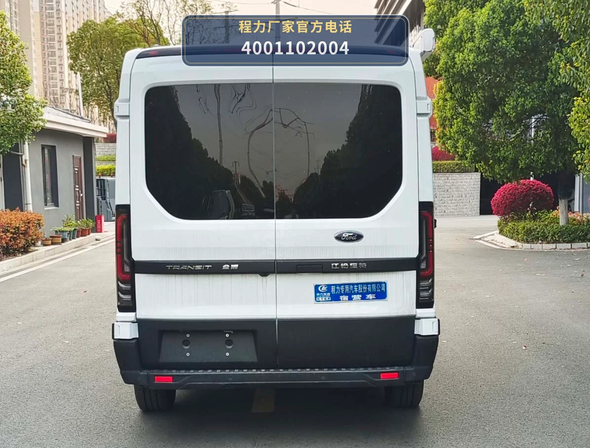 CLW5049TSYAFC型江铃宿营车 产品细节图