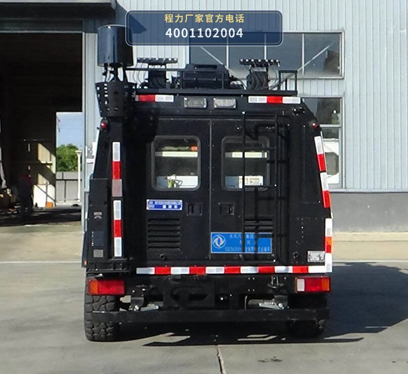 CLW5060XZHAJP型东风猛士指挥车 产品细节图