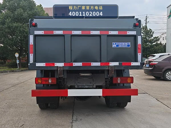 CLW5080ZLJCDP型自卸式垃圾车 产品细节图