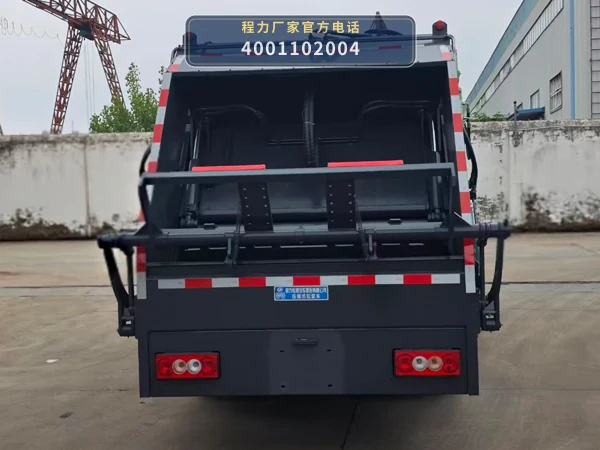 CLW5091ZYSAHE型程力威牌压缩式垃圾车 产品细节图