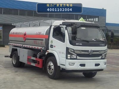 CLW5120GJY6型程力威牌加油车整车图