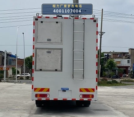 CLW5130XZHADY型重汽豪沃指挥车 产品细节图