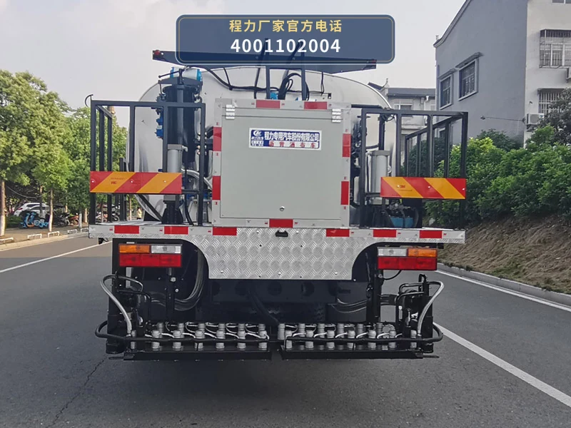 CLW5160GLQALY型程力威牌沥青洒布车 产品细节图