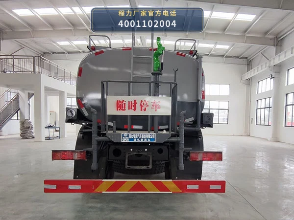 CLW5182GPSZ6型重汽豪沃10.8方绿化喷洒车 产品细节图