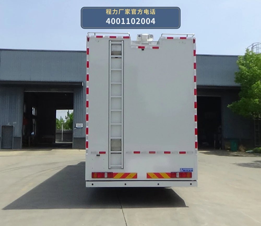 CLW5220XZHAJF型重汽豪沃指挥车 产品细节图