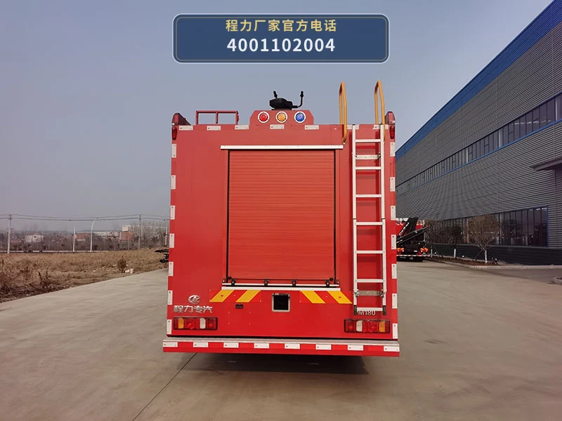 CLW5330GXFPM180型重汽豪沃18吨泡沫消防车 产品细节图