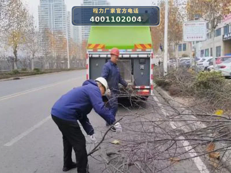 CL5140TWF6AYC型东风14方物料粉碎车