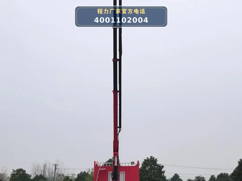 CL5180XZM6BZX型重汽豪沃照明车