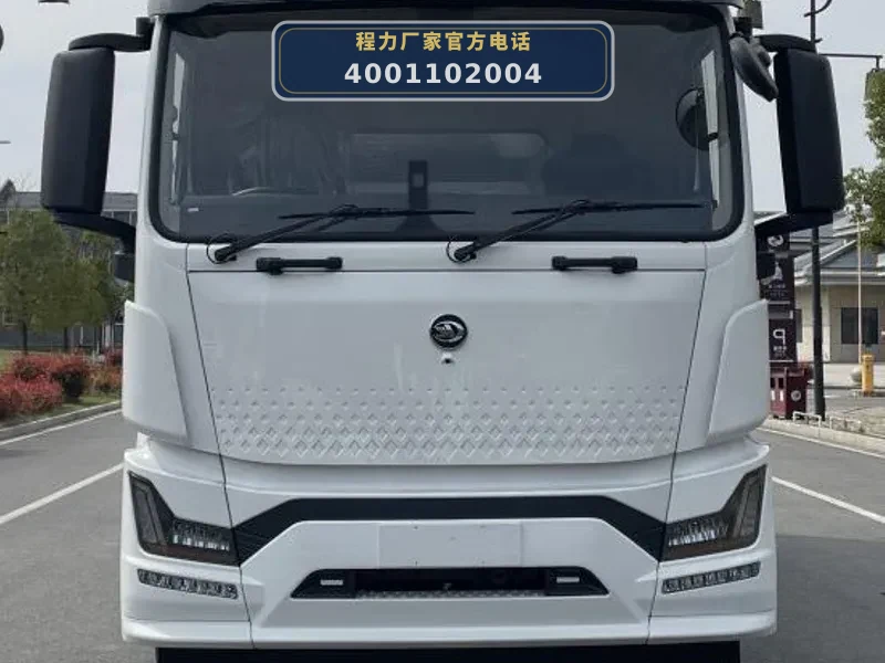 CL5182TSLBEV型纯电动扫路车