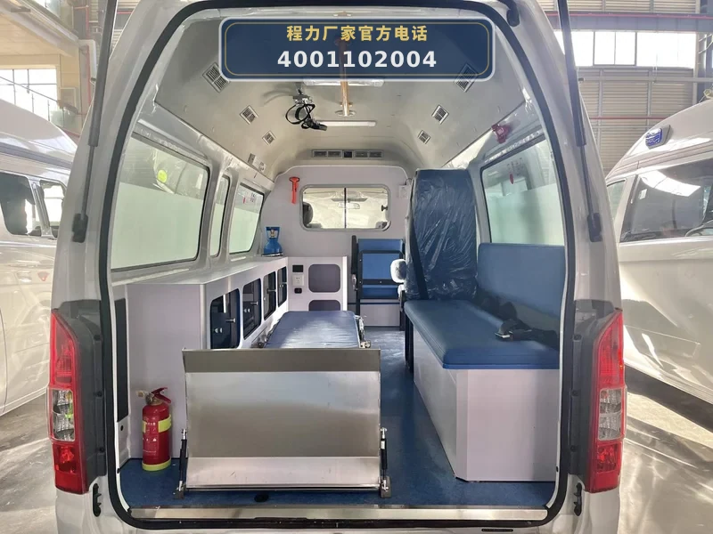 CLW5035XJHCDP型福田风景G7长轴监护型救护车（汽油）