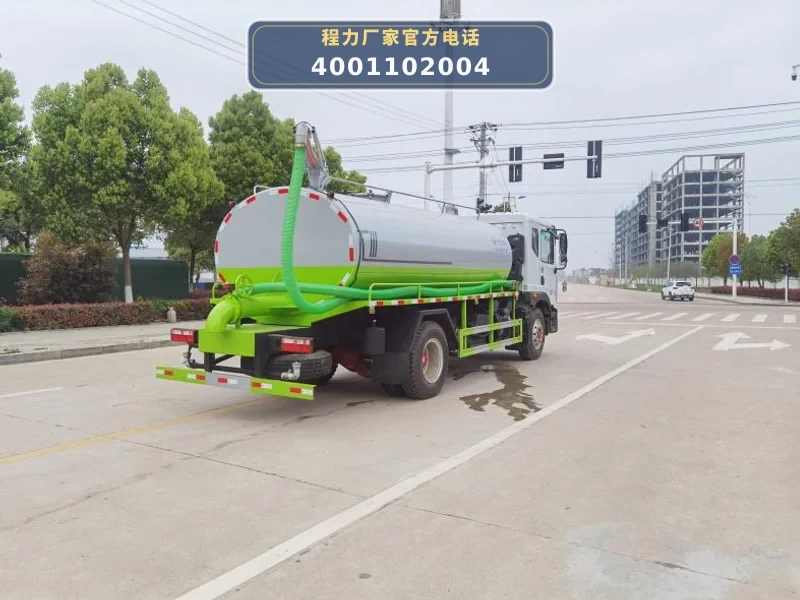 CLW5160GXECHA型东风多利卡13.5方吸粪车