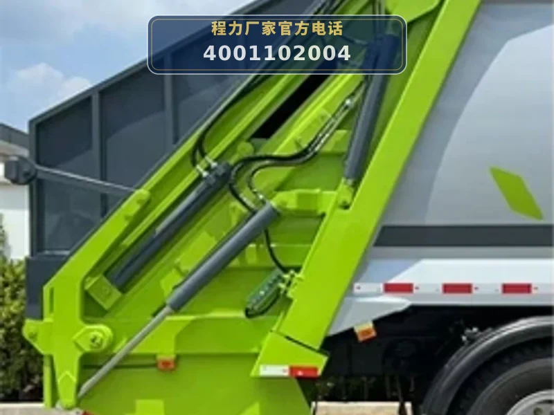 CLW5182ZYS6型压缩式垃圾车