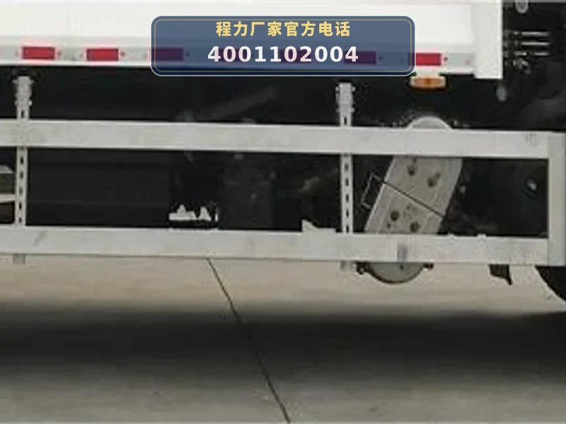 CLW5182ZYS6型压缩式垃圾车