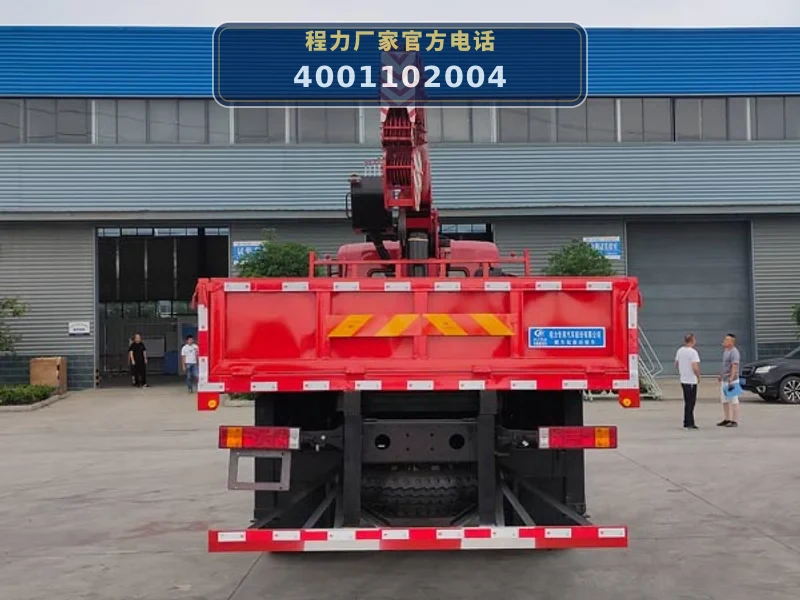 CLW5183JSQ6SZ型随车起重运输车