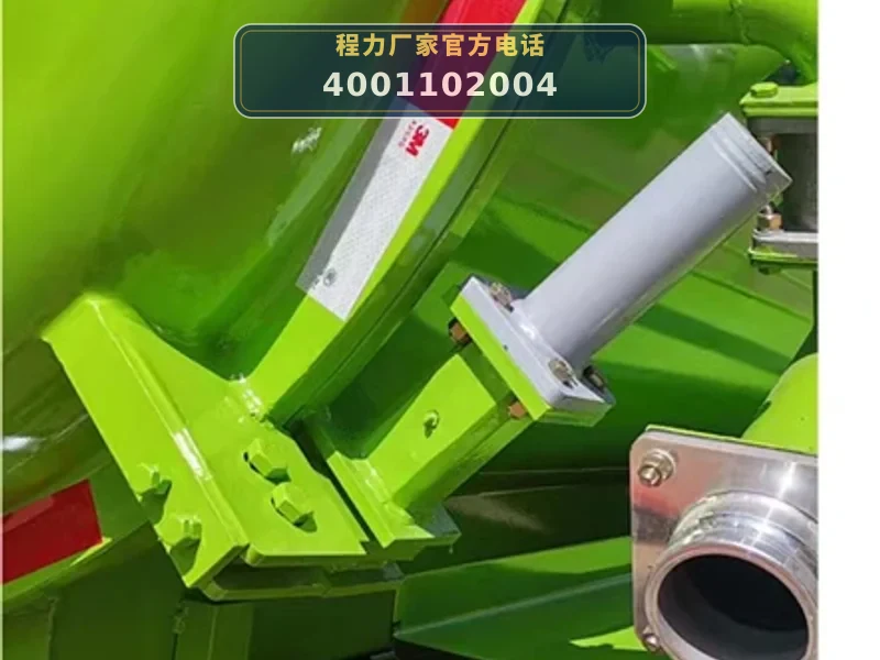 CLW5185GXWE6型东风11.8方吸污车