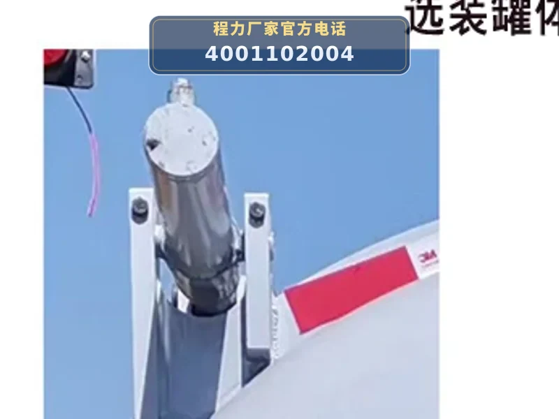 CLW5185GXWE6型东风11.8方吸污车