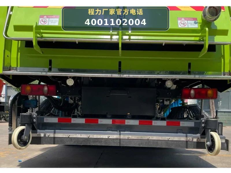 CLW5188TXCBXS型东风天锦吸尘车
