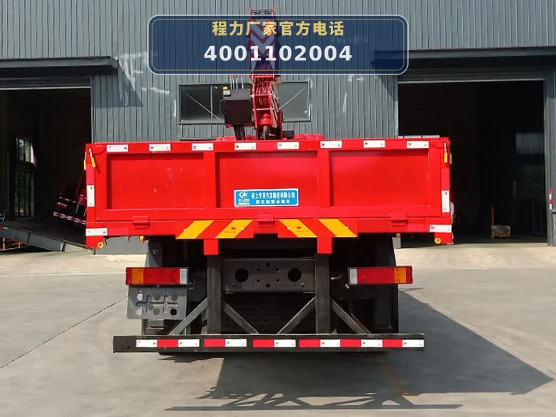 CLW5250JSQ6SZ型随车起重运输车